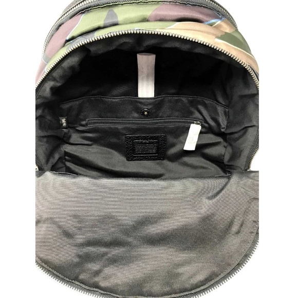 Coach Men's West Quilted Nylon Backpack Camo Print - Picture 6 of 7